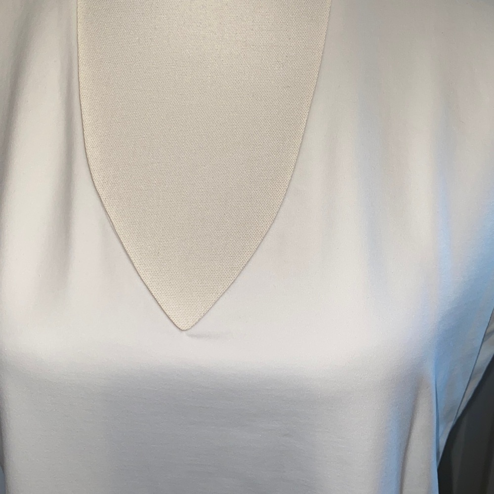 🍁Chicos Design Cami🍁 - Picture 2 of 5